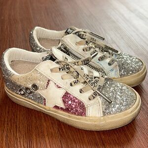 VINTAGE HAVANAS PINK AND SILVER SEQUINS